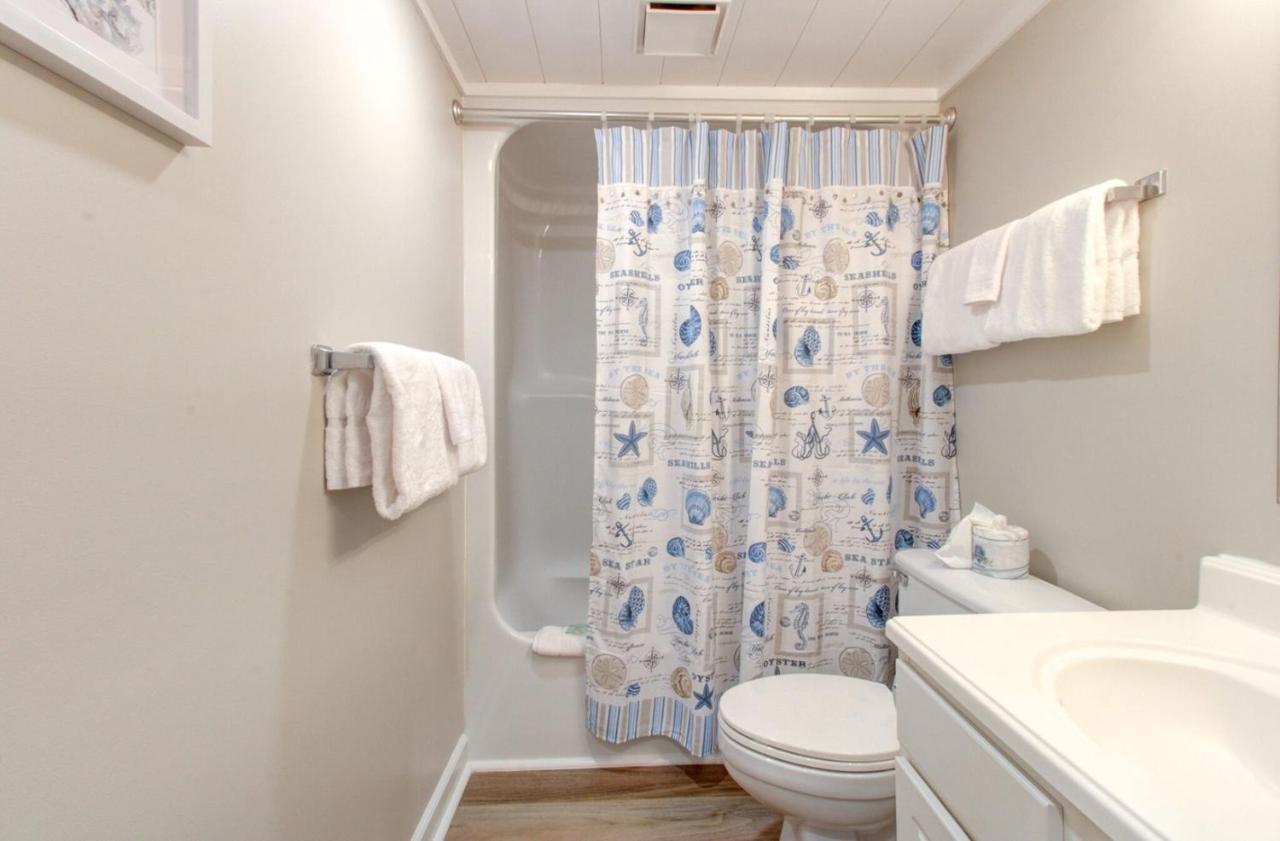 1010 Relax, Unwind, Enjoy By Atlantic Towers Apartment Carolina Beach Ngoại thất bức ảnh